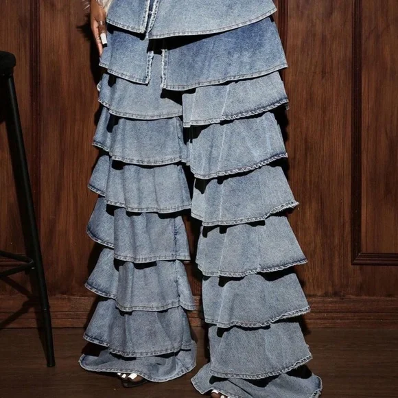 SHEIN Blue Layered Flare Jeans - Picture 2 of 2